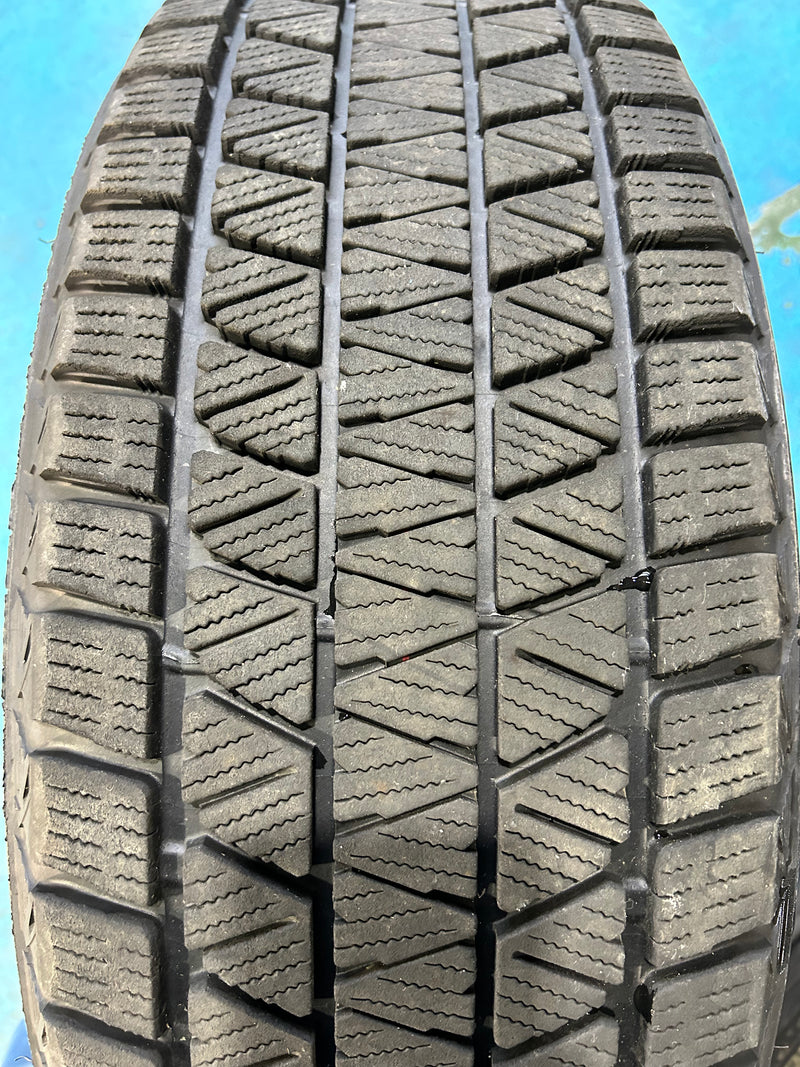 ギャラリービューアに画像をロードする, SUV-0023ブリヂストンDM-V3235/60Ｒ18スタッドレス
