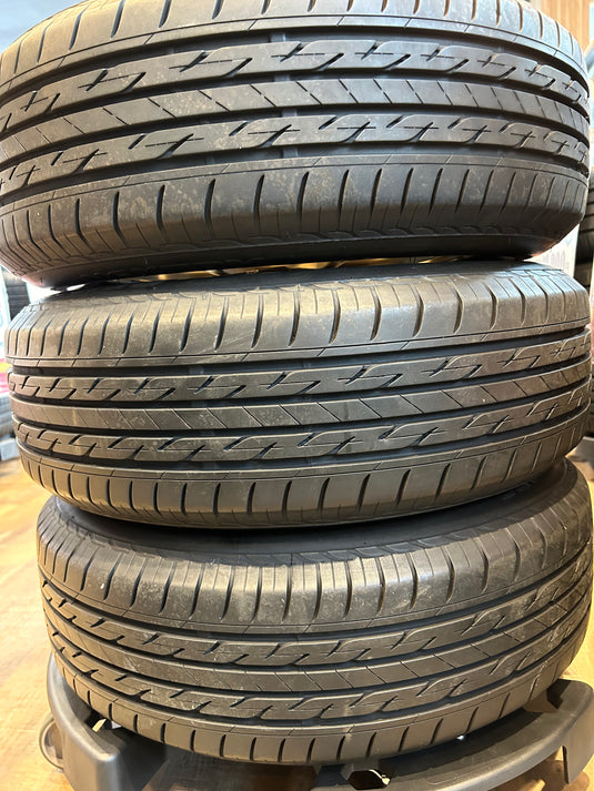 F15-0032ブリヂストンネクストリー185/65R15夏タイヤ