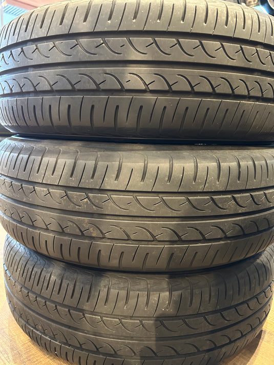 F15-0036ヨコハマﾌﾞﾙｰｱｰｽ185/65Ｒ15夏タイヤ