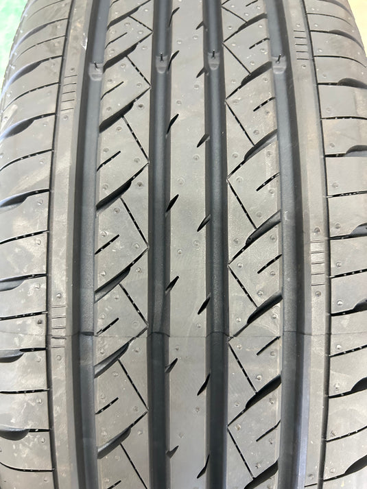 F15-0044輸入タイヤLauFenn　ＧFIT175/65Ｒ15夏タイヤ