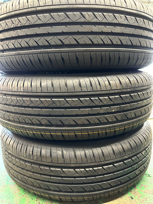 F15-0045輸入タイヤLauFenn　ＧFIT175/65Ｒ15夏タイヤ