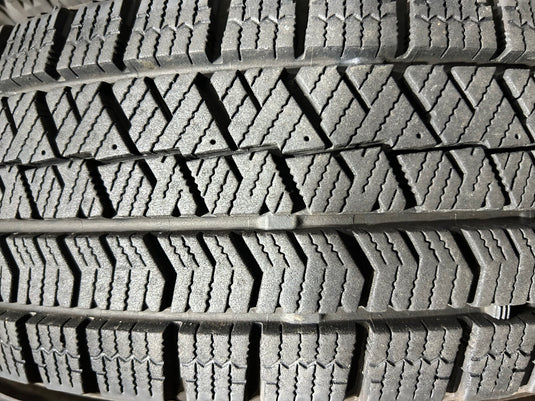 T-019ブリヂストンﾌﾞﾘｻﾞｯｸ　VRX2155/65Ｒ14 スタッドレス