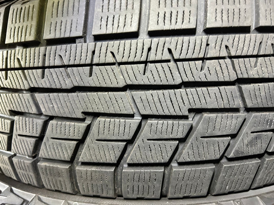 T-042ヨコハマｱｲｽｶﾞｰﾄﾞ　iG60215/60Ｒ17 スタッドレス