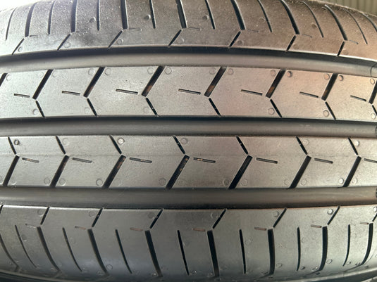 T-050ヨコハマﾌﾞﾙｰｱｰｽFE　AE30165/65Ｒ15 夏タイヤ