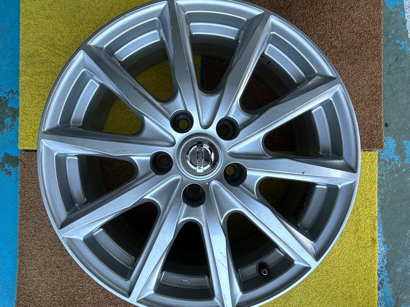 ギャラリービューアに画像をロードする, H-008 ﾆｯｻﾝ
