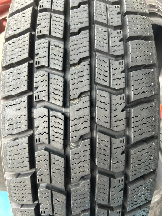 T-047グッドイヤーｱｲｽﾅﾋﾞ7165/55Ｒ15 スタッドレス