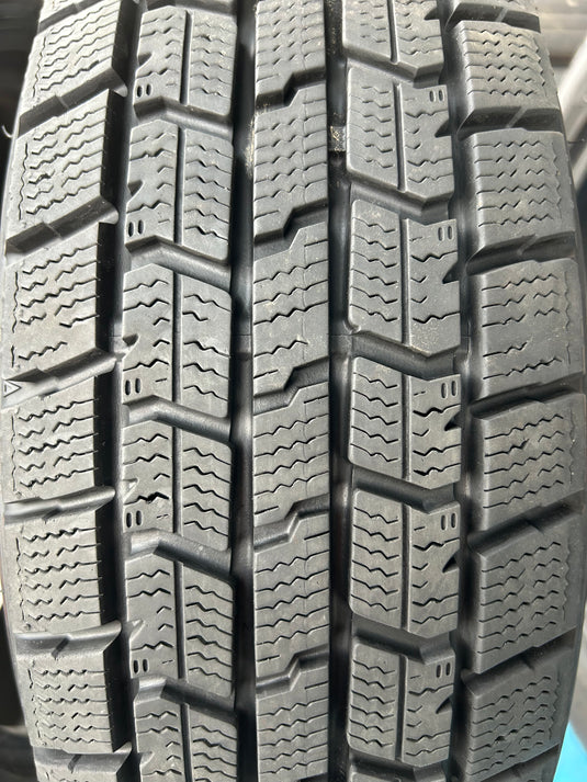 T-047グッドイヤーｱｲｽﾅﾋﾞ7165/55Ｒ15 スタッドレス