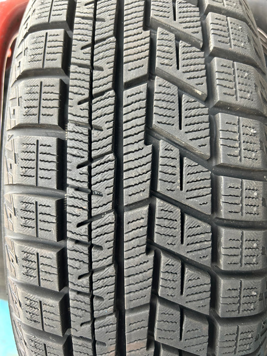 T-068ヨコハマｱｲｽｶﾞｰﾄﾞ　iG60155/65Ｒ14 スタッドレス