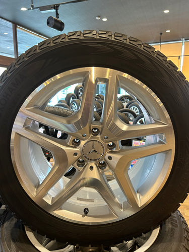 SUV-0039ヨコハマｱｲｽｶﾞｰﾄﾞG075275/50Ｒ20スタッドレス