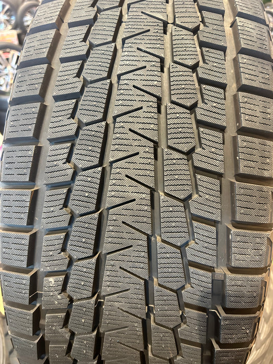 SUV-0039ヨコハマｱｲｽｶﾞｰﾄﾞG075275/50Ｒ20スタッドレス