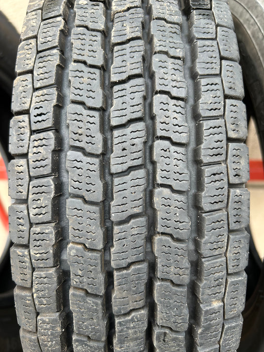 T-071ヨコハマｱｲｽｶﾞｰﾄﾞ　iG91145/80Ｒ12 スタッドレス