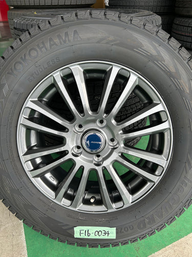 F16-0034ヨコハマｱｲｽｶﾞｰﾄﾞG075215/70Ｒ16スタッドレス