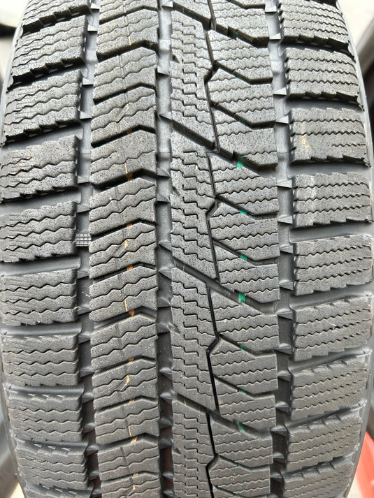 T-078トーヨーｵﾌﾞｻﾞｰﾌﾞ　GIZ2165/55Ｒ15 スタッドレス