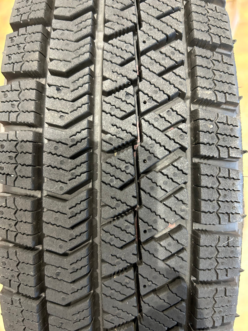 ギャラリービューアに画像をロードする, K13-0017ブリヂストンVRX2145/80Ｒ13スタッドレス
