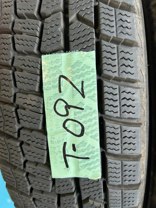 T-092ダンロップｳｨﾝﾀｰﾏｯｸｽ　WM02155/65Ｒ14 スタッドレス