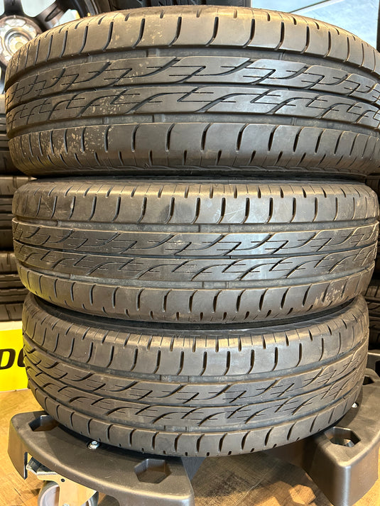 K15-0028ブリヂストンﾈｸｽﾄﾘｰ165/60Ｒ15夏タイヤ