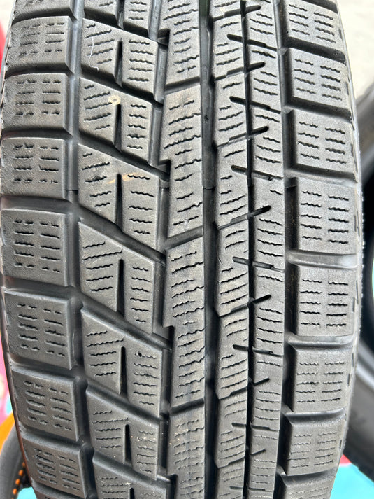 T-101ヨコハマｱｲｽｶﾞｰﾄﾞ　iG60165/70Ｒ14 スタッドレス