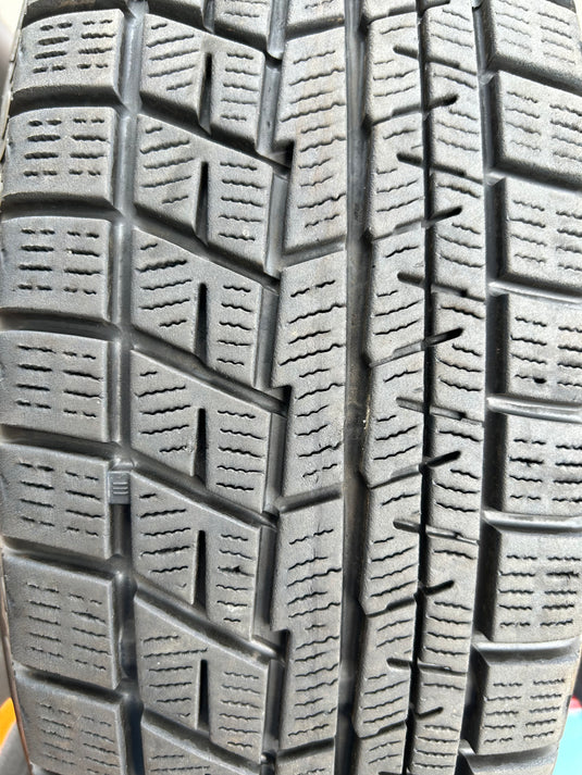 T-101ヨコハマｱｲｽｶﾞｰﾄﾞ　iG60165/70Ｒ14 スタッドレス