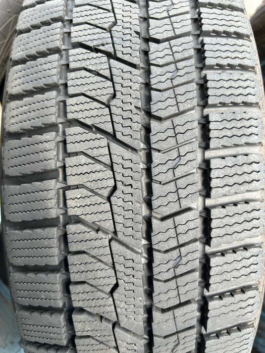 T-103トーヨーｵﾌﾞｻﾞｰﾌﾞ　GIZ2195/65Ｒ15 スタッドレス