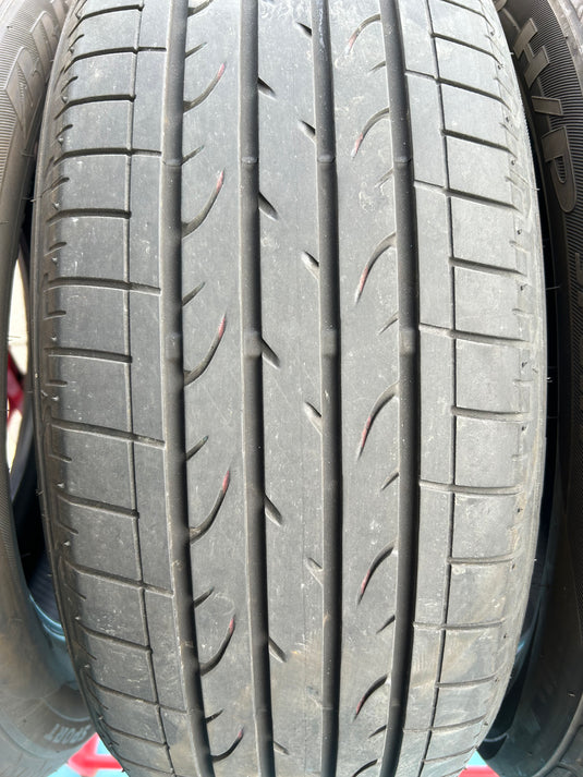 T-116ブリヂストンﾃﾞｭｰﾗｰH/P　ｽﾎﾟｰﾂ225/55Ｒ18 夏タイヤ