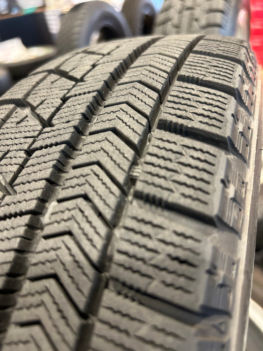 K14-0055ブリヂストンﾌﾞﾘｻﾞｯｸ　VRX155/65Ｒ14スタッドレス