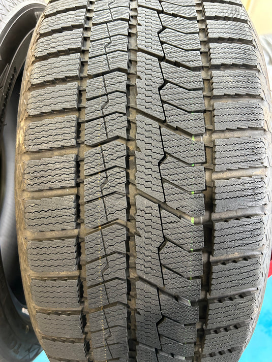 T-120トーヨーｵﾌﾞｻﾞｰﾌﾞ　GIZ2215/50Ｒ17 スタッドレス