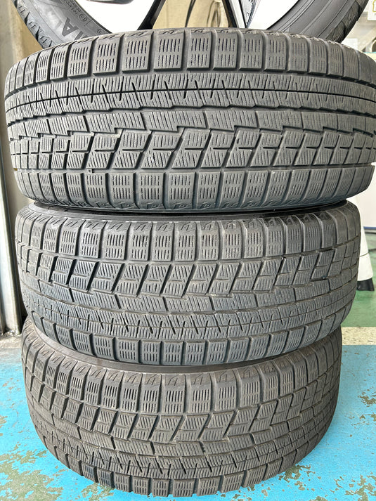 F17-0029ヨコハマｱｲｽｶﾞｰﾄﾞ　IG60215/55Ｒ17スタッドレス