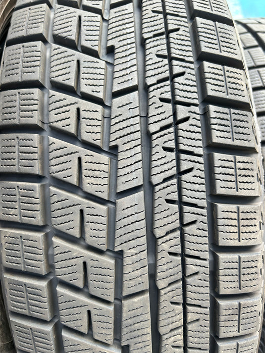 T-137 ヨコハマ スタッドレス ｱｲｽｶﾞｰﾄﾞ　IG60 185/70Ｒ14