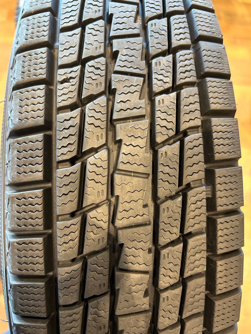 ギャラリービューアに画像をロードする, K15-0032グッドイヤーｱｲｽﾅﾋﾞ　SUV175/80Ｒ16スタッドレス
