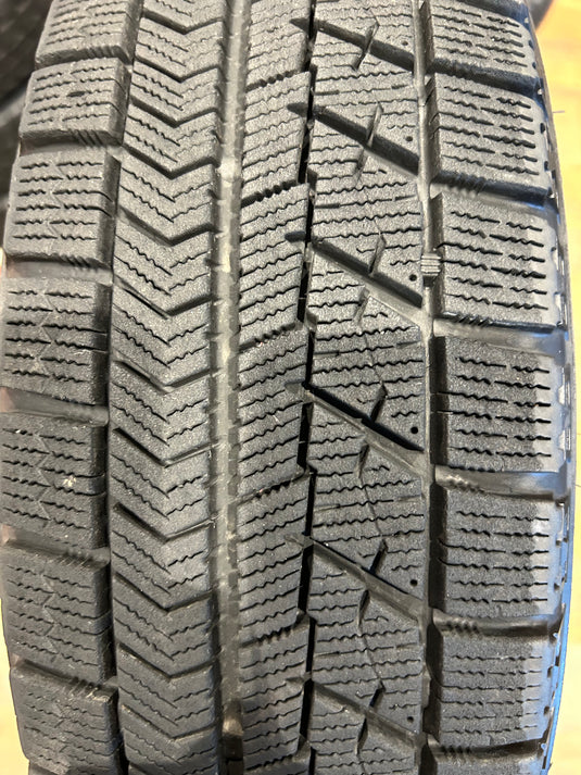 K14-0064ブリヂストンﾌﾞﾘｻﾞｯｸ　VRX155/65Ｒ14スタッドレス