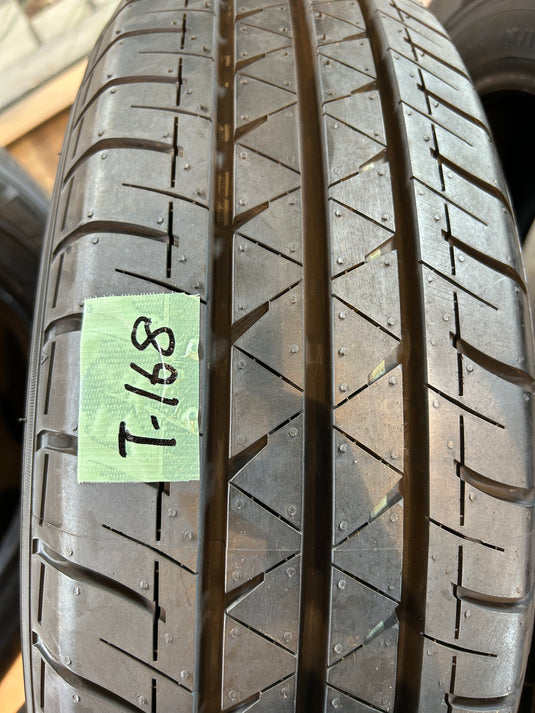 T-168ヨコハマﾌﾞﾙｰｱｰｽ　VAN195/80Ｒ15 夏タイヤ