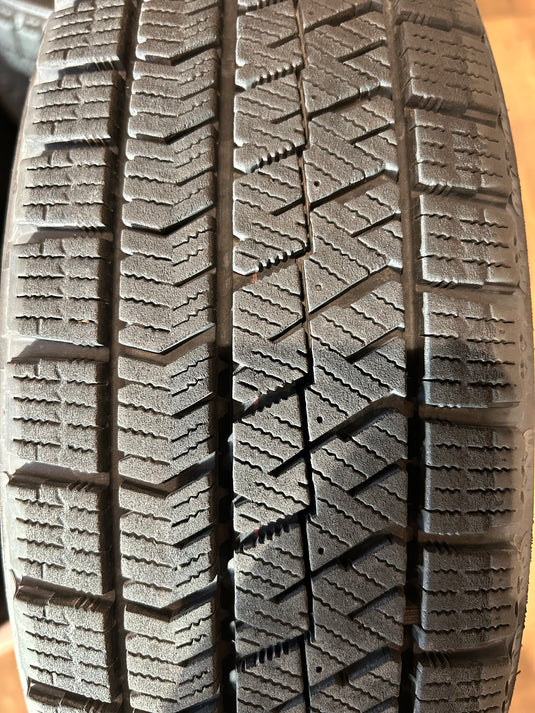 K14-0069ブリヂストンﾌﾞﾘｻﾞｯｸ　VRX2155/65Ｒ14スタッドレス