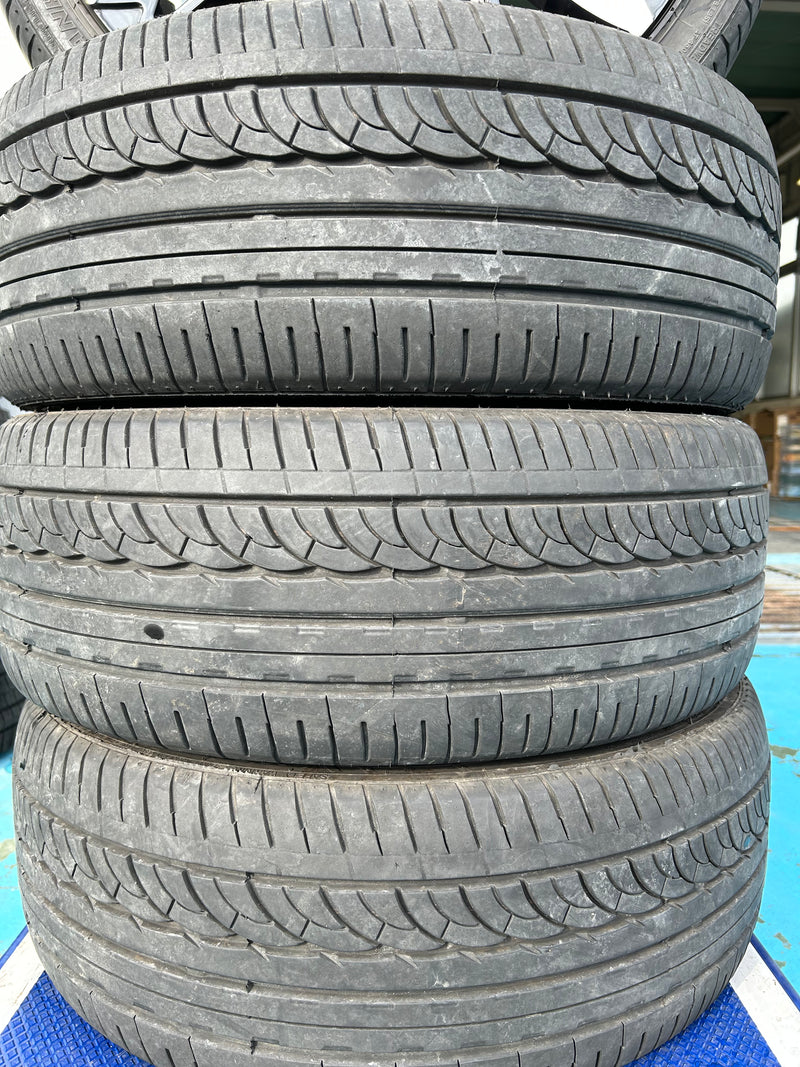 ギャラリービューアに画像をロードする, F18-0008 ナンカン 夏タイヤ AS-1 215/40Ｒ18
