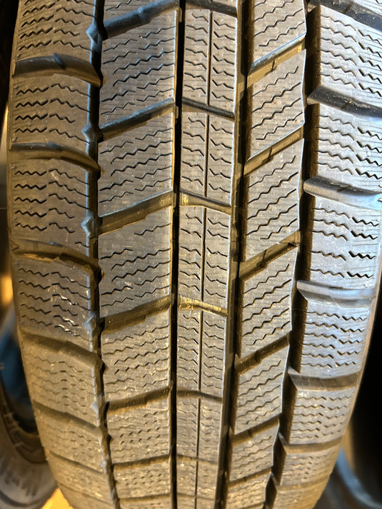 T-188他社専売品ﾉｰｽﾄﾚｯｸN5155/65Ｒ14 スタッドレス