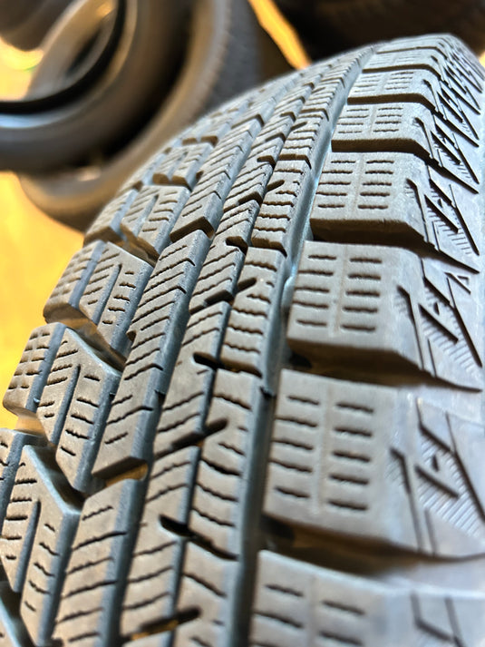 Ｋ13-0024ヨコハマｱｲｽｶﾞｰﾄﾞ　iG60145/80Ｒ13スタッドレス