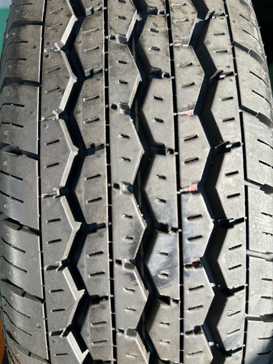 T-203ブリヂストンRD613　ﾊﾞﾝ用ｲﾝﾁｱｯﾌﾟ145/80Ｒ13 夏タイヤ