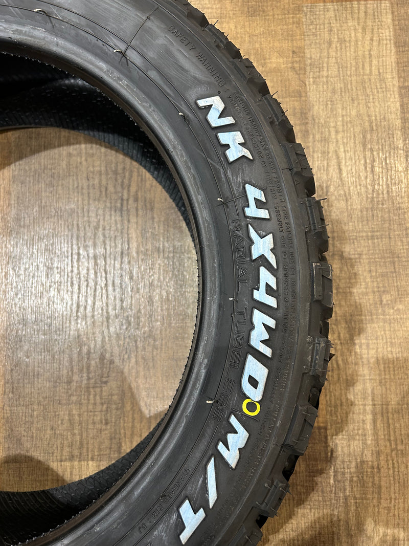 ギャラリービューアに画像をロードする, T-206 ナンカン 夏タイヤ NK 4X4WD M/T 165/60Ｒ15
