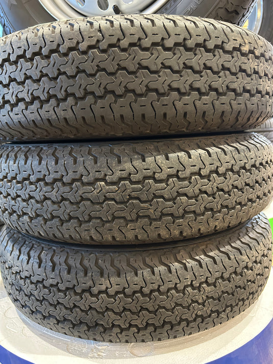V-0028ヨコハマｽｰﾊﾟｰﾊﾞﾝ　355145/80Ｒ12夏タイヤ