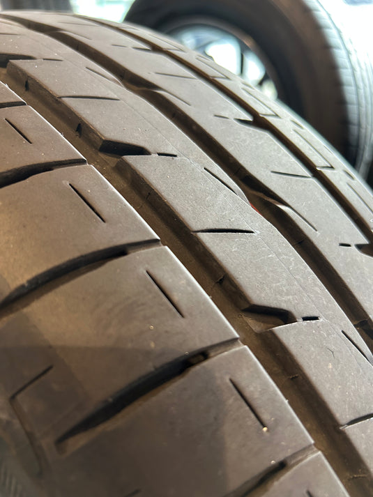 F16-0050ブリヂストンLUFT RVⅡ195/60Ｒ16夏タイヤ