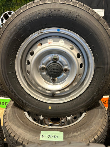 V-0030ブリヂストンﾌﾞﾘｻﾞｯｸ　W300145/80Ｒ12スタッドレス