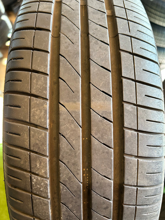 F15-0074輸入タイヤMR61185/65Ｒ15夏タイヤ