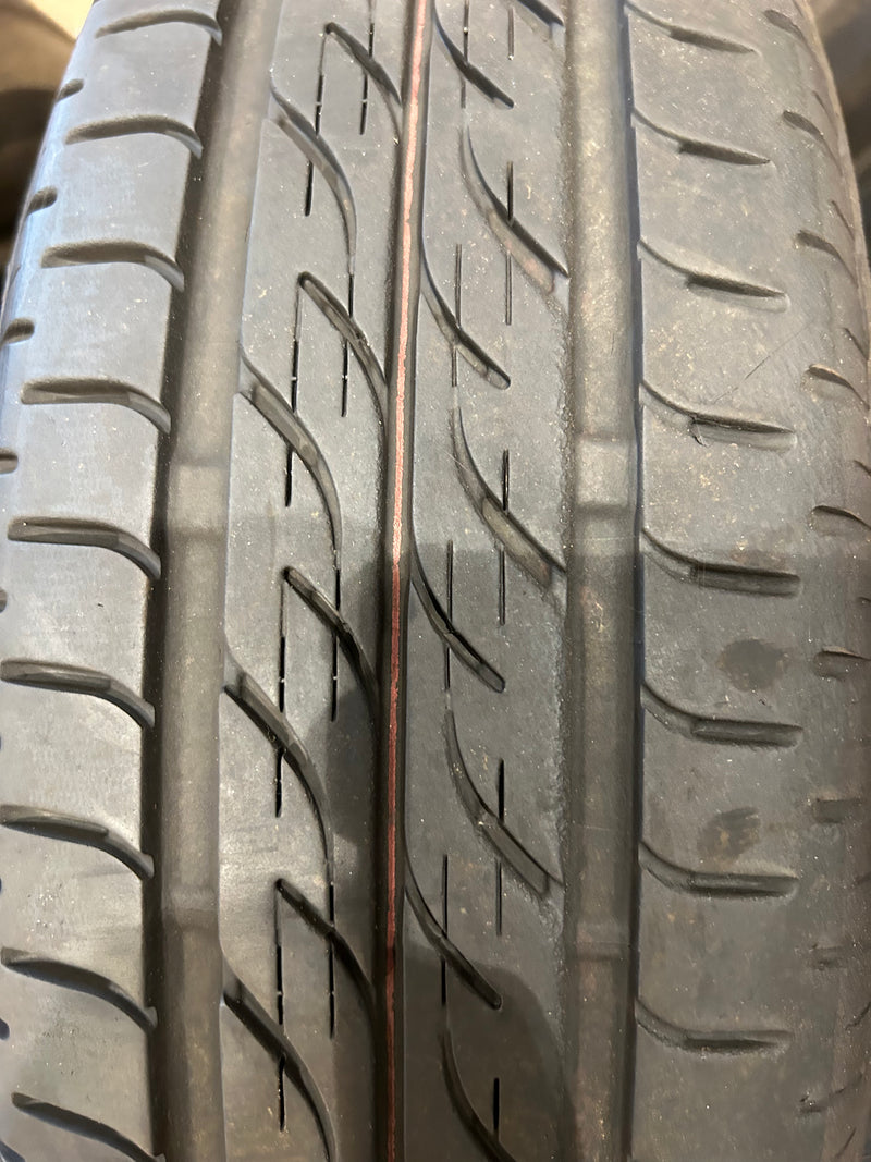 ギャラリービューアに画像をロードする, T-215ブリヂストンﾈｸｽﾄﾘｰ155/70Ｒ13 夏タイヤ
