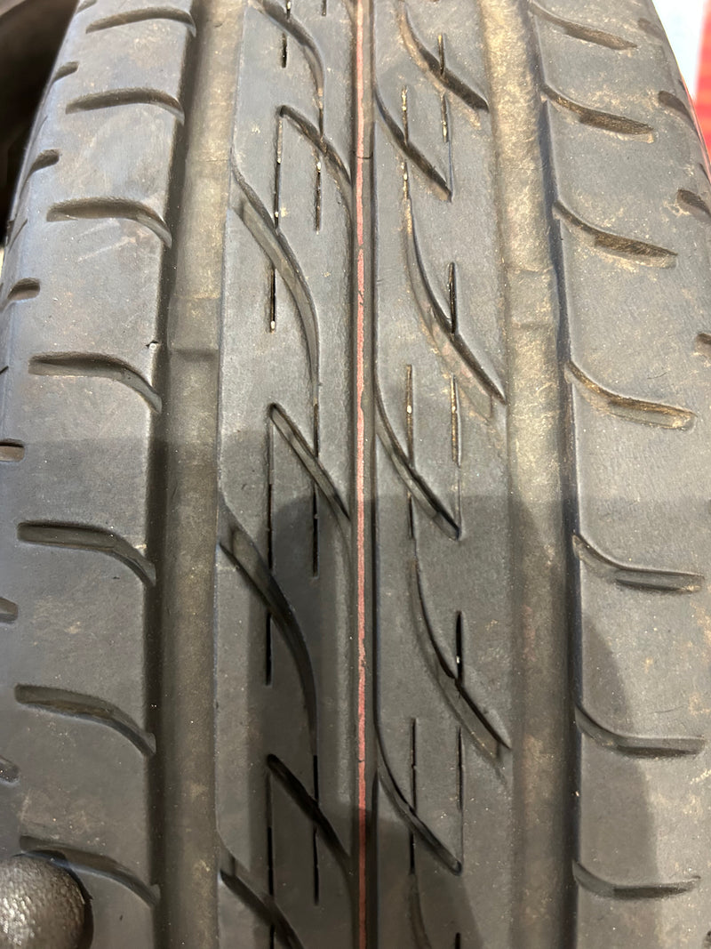 ギャラリービューアに画像をロードする, T-215ブリヂストンﾈｸｽﾄﾘｰ155/70Ｒ13 夏タイヤ
