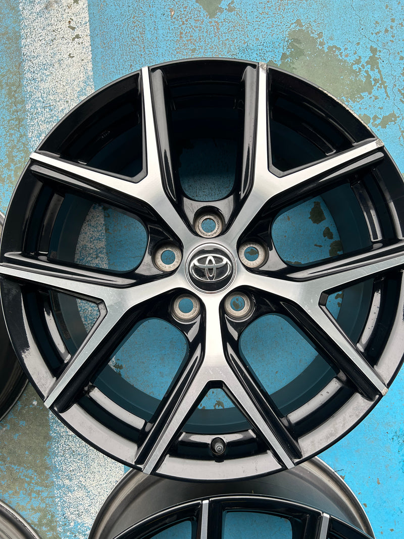 ギャラリービューアに画像をロードする, H-025 ﾄﾖﾀ
