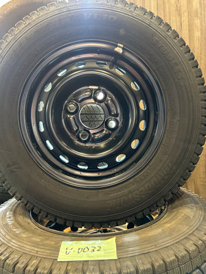V-0032ブリヂストンﾌﾞﾘｻﾞｯｸ　VL10145/80Ｒ12スタッドレス