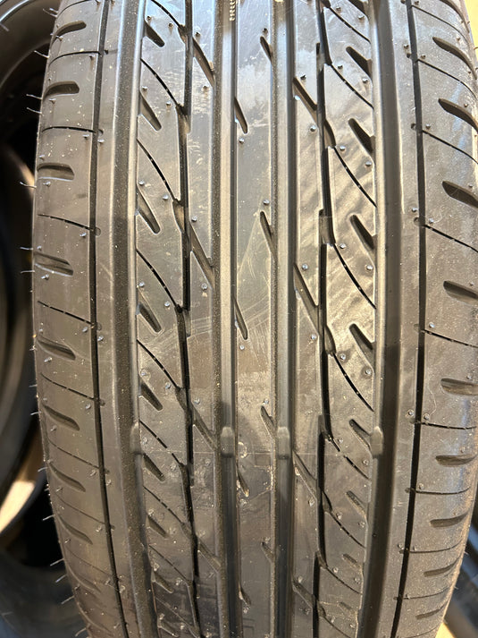 T-221海外製ECO AL02　ALLAGE195/60Ｒ16 夏タイヤ