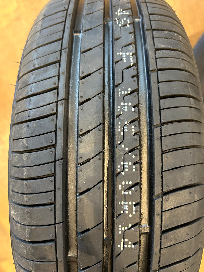 ギャラリービューアに画像をロードする, T-224 海外製 夏タイヤ MOZZO 4S　DURATURN 165/60Ｒ14
