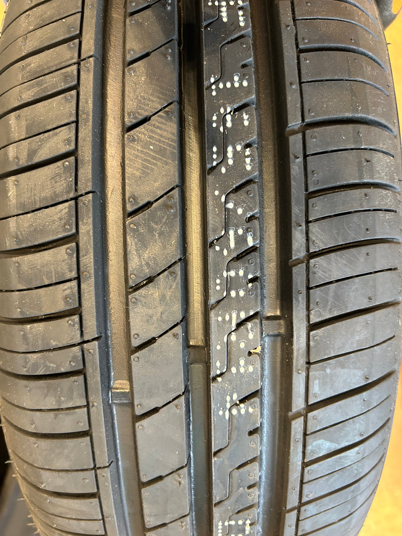 ギャラリービューアに画像をロードする, T-224 海外製 夏タイヤ MOZZO 4S　DURATURN 165/60Ｒ14
