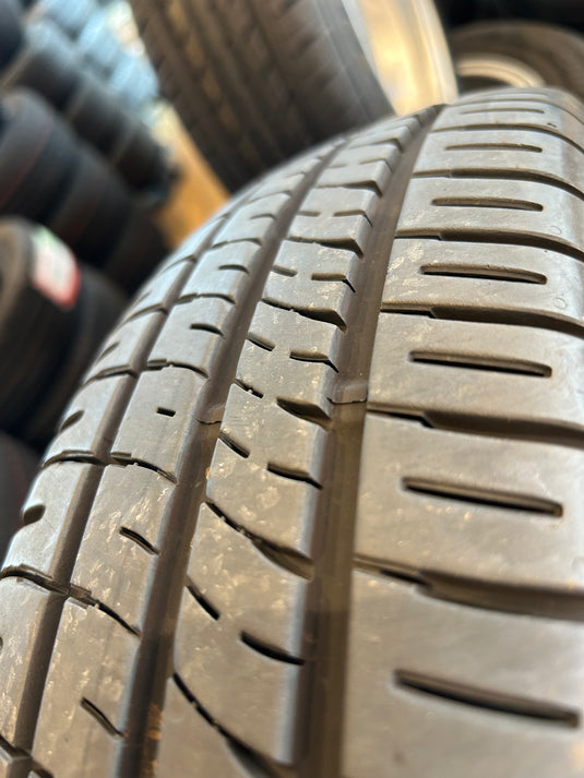 F14-0044 ダンロップ 夏タイヤ ｴﾅｾｰﾌﾞ　EC204 165/70Ｒ14