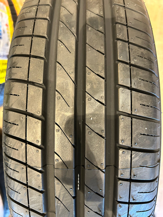 T-225ＣＳＴMARQUIS165/65Ｒ14 夏タイヤ